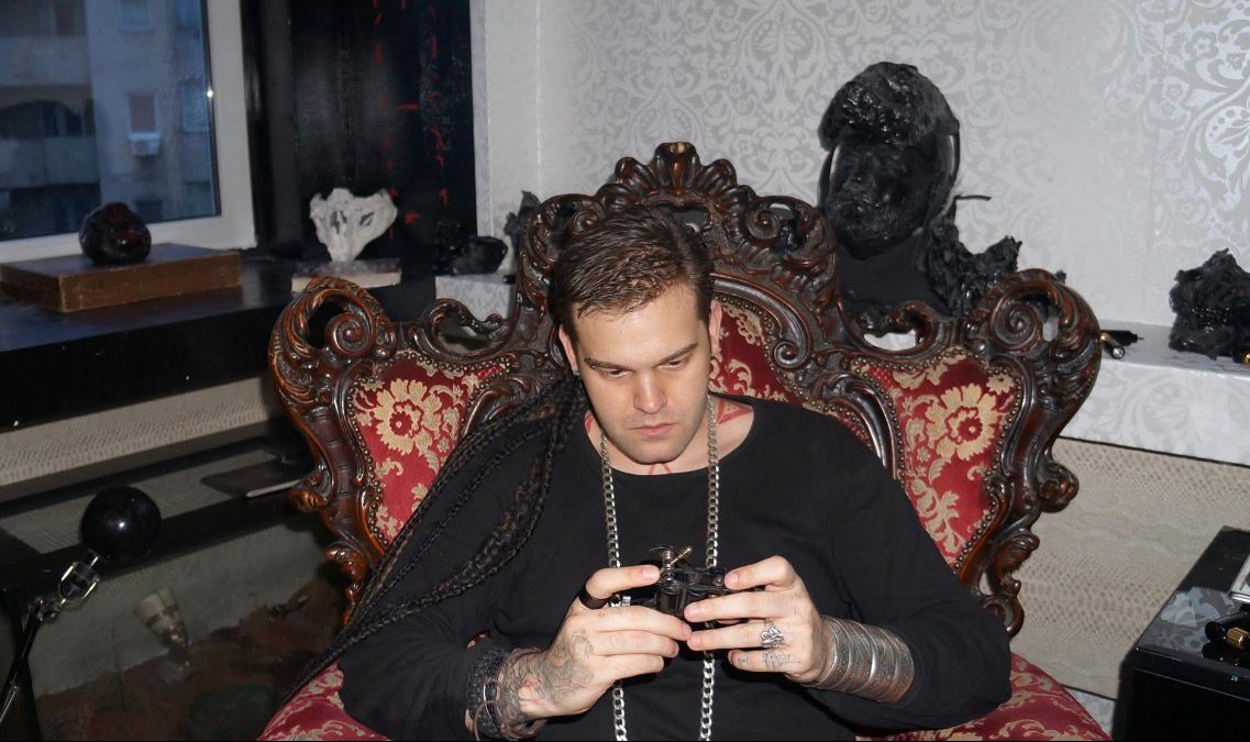Robert Modreanu — tattoo artist